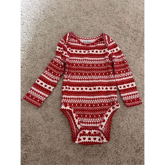 Old Navy Christmas onsie size 12-18 mos - Picture 1 of 3